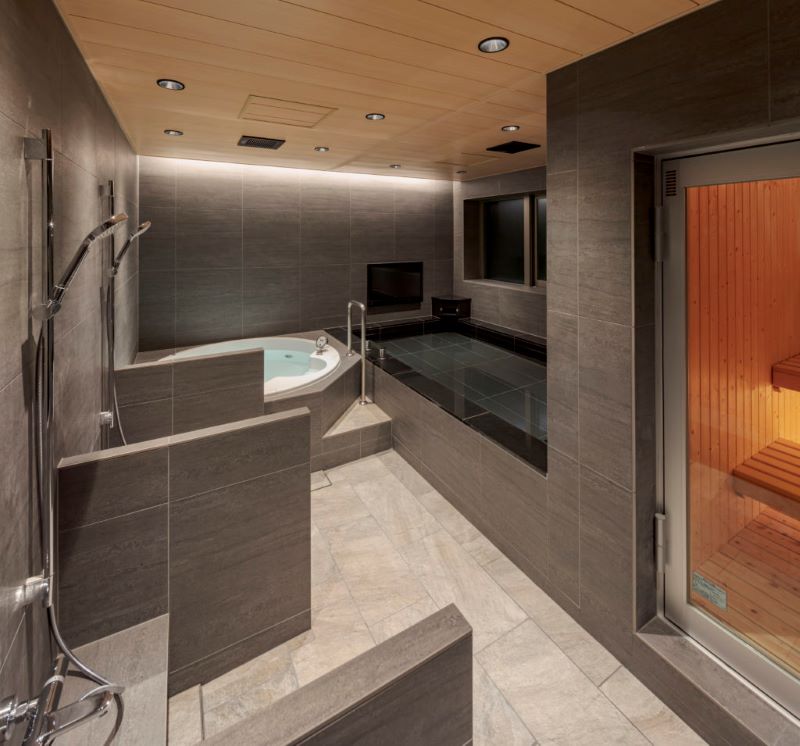 サウナのあるバスルームの事例