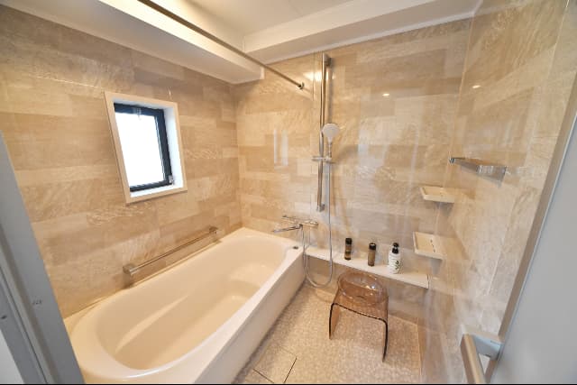 マンションのバスルームの事例