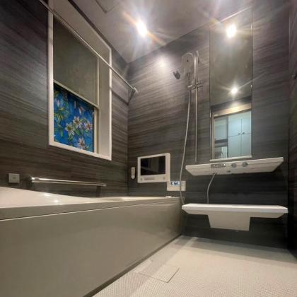 戸建の高級バスルームの事例