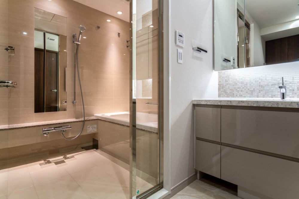 マンションのバスルームの事例